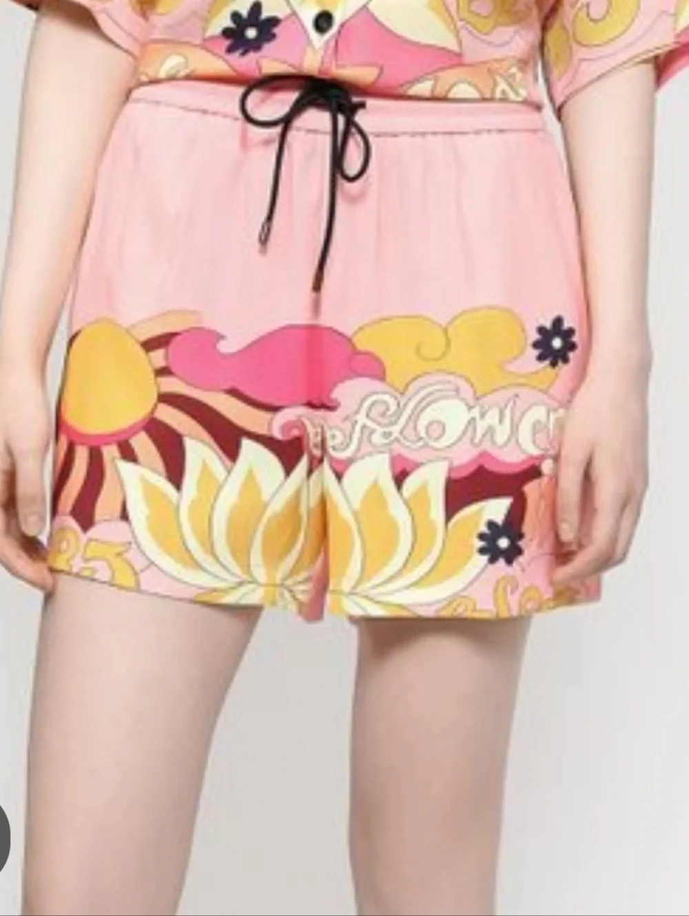 Scotch & Soda pink floral drawstring shorts Size‎ XS